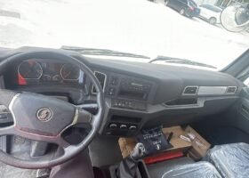 SHACMAN D-Long L3000 4×2 210hp Normal Cargo Truck