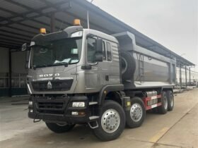 SINOTRUK TX 8X4 371HP DUMP TRUCK