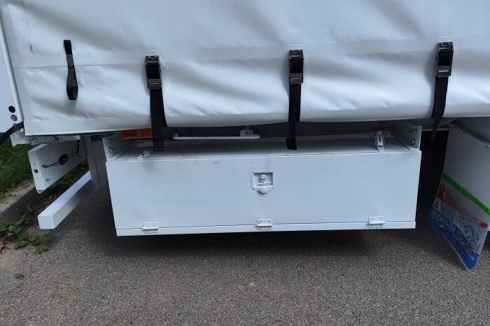 
								KAILAI 3 Axles 12.5m Side Curtain Trailer full									