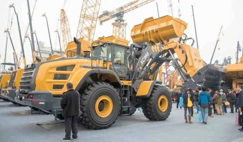 
								XCMG XC998 9-Ton Wheel Loader – 5.4 m³ Bucket, 261 kW full									