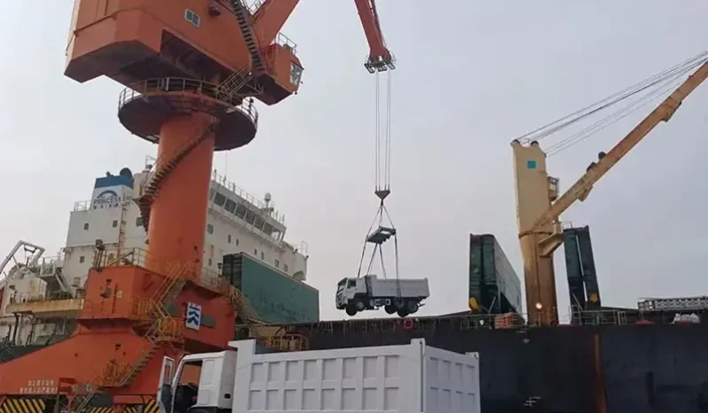 
								6×4 Dump Truck  full									