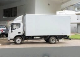 
										FOTON Aumark E 4×2 4t Van Box Truck full									