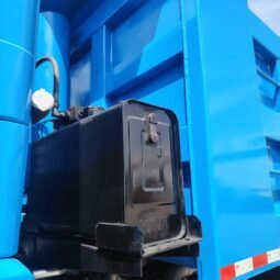 
										F3000 8×4 Tipper Truck full									