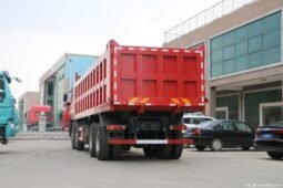 Sinotruk Howo 8×4 Dump Trucks 380HP 12 Wheels Good Quality Howo Dump Tipper Trucks