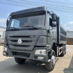 
										10 Wheeler Dump Truck full									