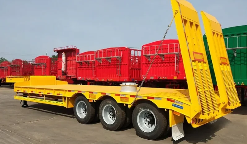 
								3 Axles Gooseneck Lowbed Trailer full									