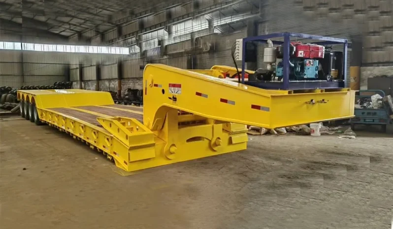 
								3/4 axle Gooseneck Detachable Low Bed Semi Trailer full									