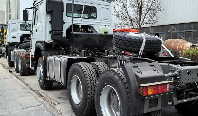 
								6×4 Tractor Head full									