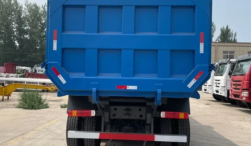 
								Howo U Shape Used Dump Truck full									