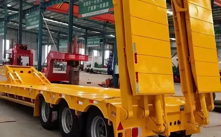 
								3/4 axle Gooseneck Detachable Low Bed Semi Trailer full									