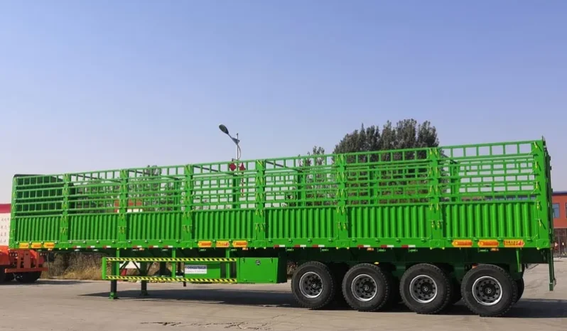 
								Fence Semi Trailer full									