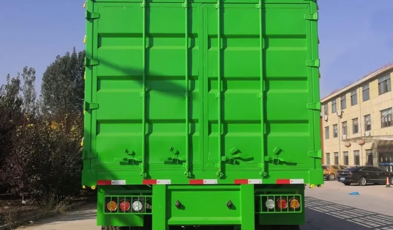 
								Fence Semi Trailer full									