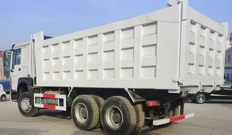 
								6×4 Dump Truck  full									