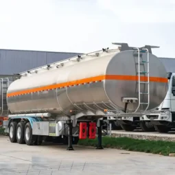 
										Stainless Steel Tanker Trailer full									